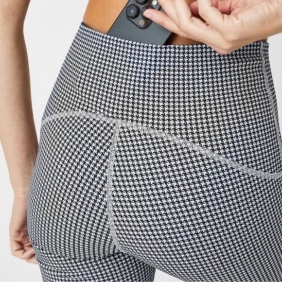 SPANX Booty Boost Active Houndstooth Leggings Ankle Spanxshape Navy White S $118 - Picture 2 of 16